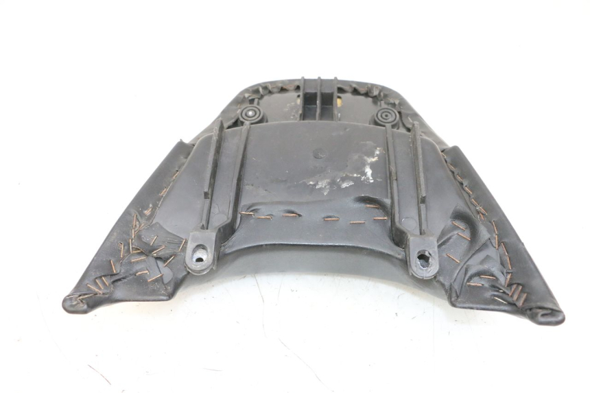 photo de REAR SEAT YAMAHA YP MAJESTY 125 (2002 - 2006) - Alternative perspective