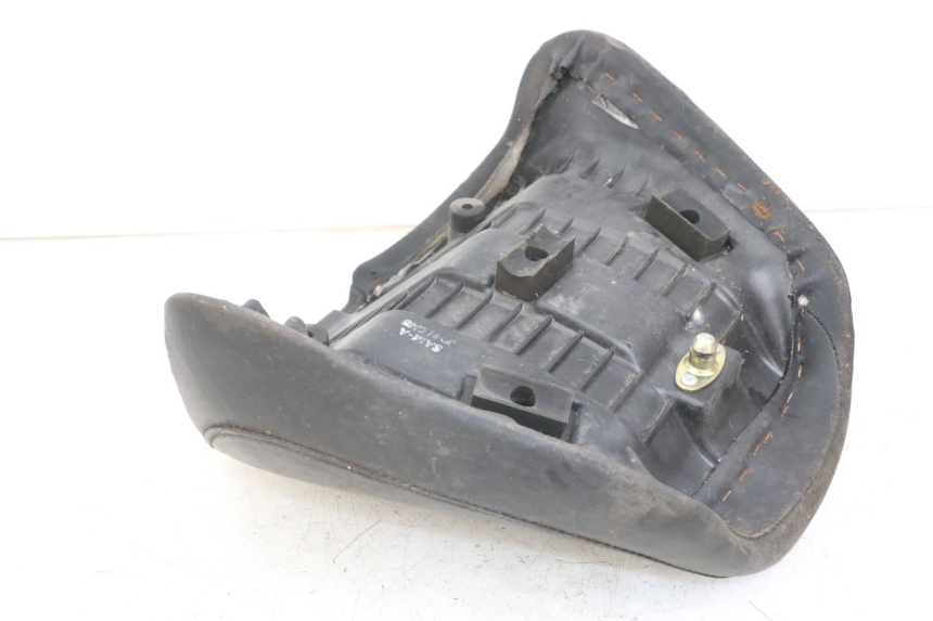 photo de FRONT SEAT HYOSUNG GV AQUILA 125 (2000 - 2004)