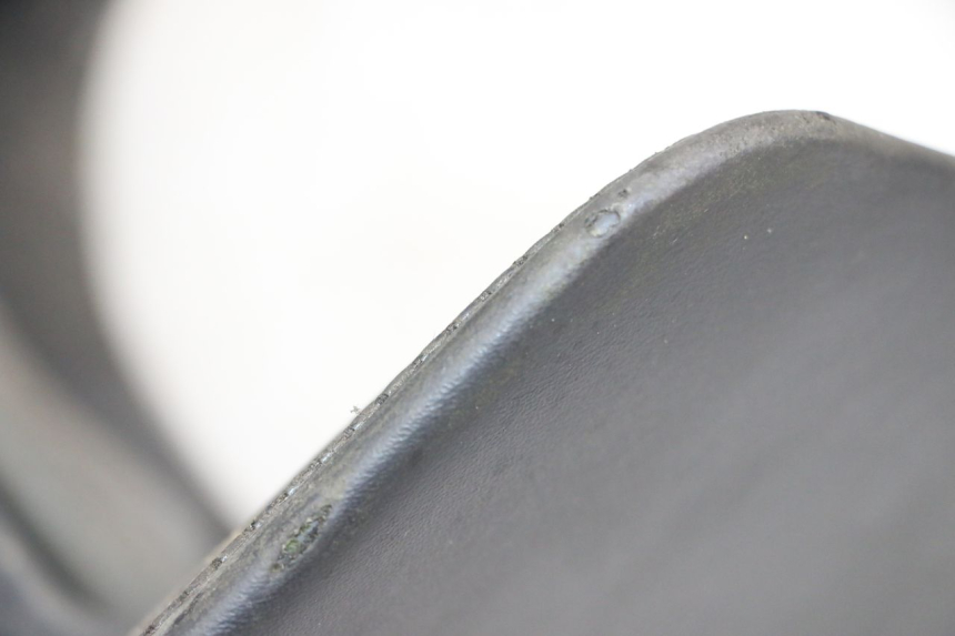 photo de FRONT SEAT HONDA CBF 500 (2004 - 2007)