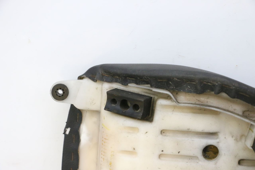 photo de FRONT SEAT HONDA CBF 125 (2009 - 2015)