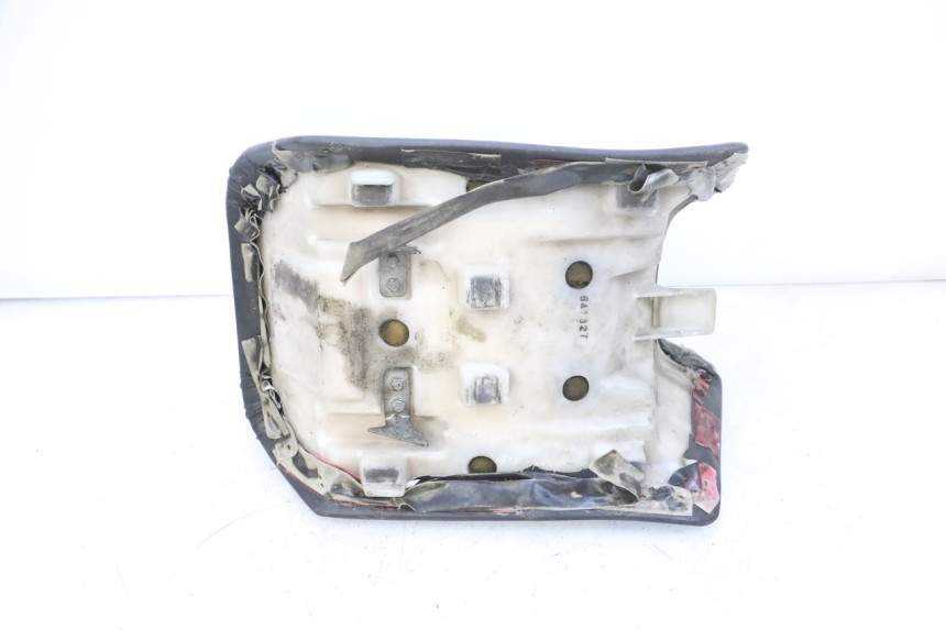 photo de FRONT SEAT KAWASAKI GPX R WARBIRD 600 (1988 - 1993) - Component detail