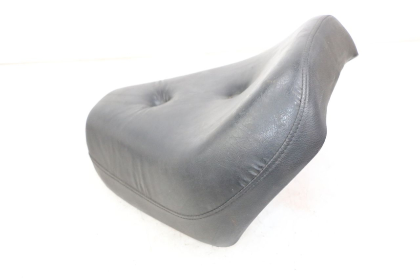 photo de FRONT SEAT SUZUKI GZ MARAUDER 125 (1998 - 2004)