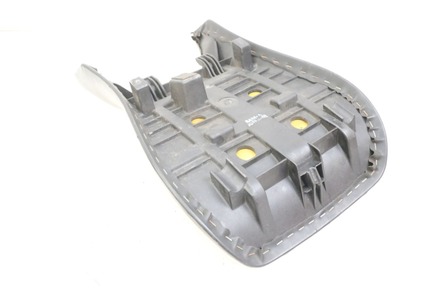 photo de FRONT SEAT HYOSUNG GTR 125 (2006 - 2008)