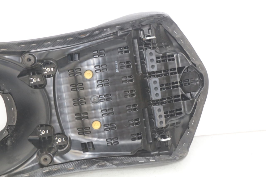photo de FRONT SEAT HONDA INTEGRA NC D 750 (2016 - 2018)