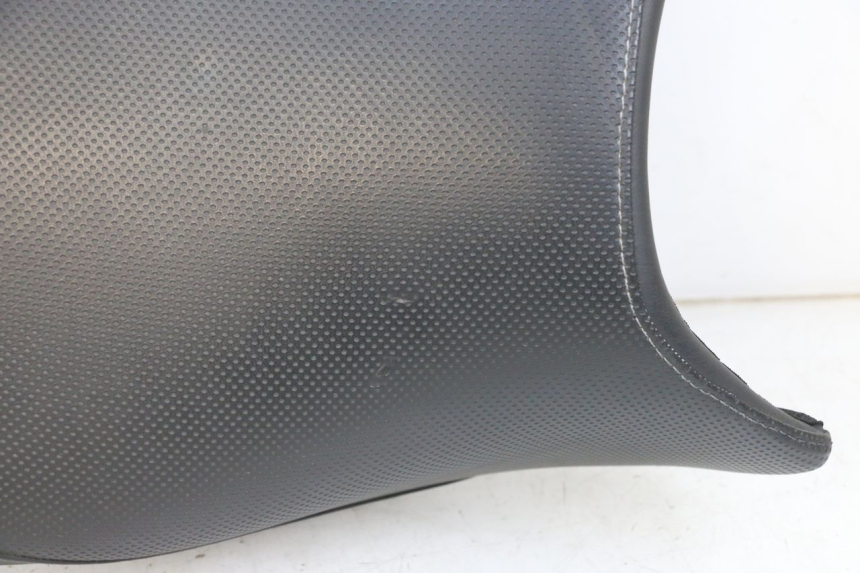 photo de FRONT SEAT BMW R GS 1250 (2021 - 2024) - Technical close-up