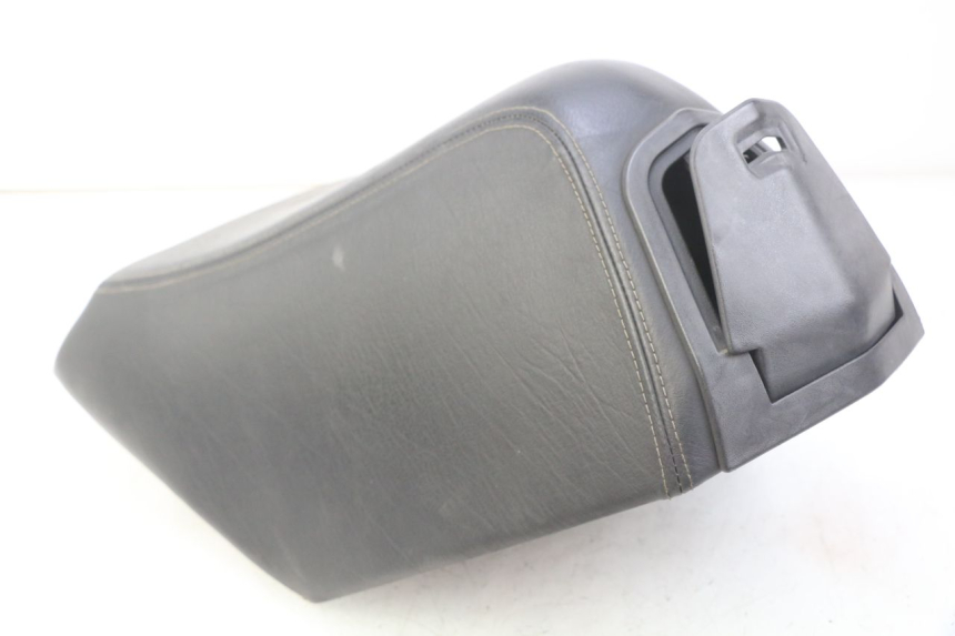 photo de FRONT SEAT PEUGEOT SATELIS 125 (2006 - 2009)