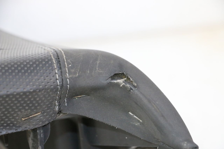 photo de FRONT SEAT PEUGEOT SATELIS 125 (2010 - 2012)