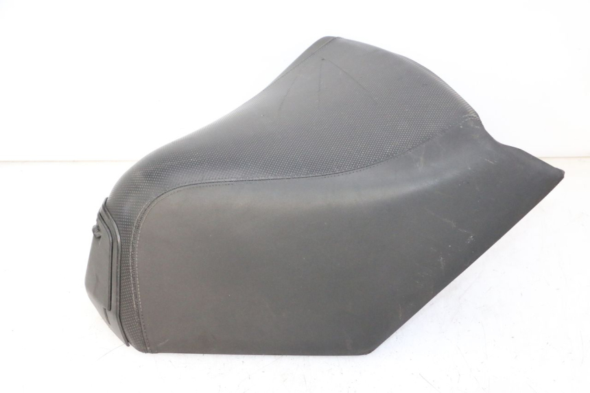 photo de FRONT SEAT PEUGEOT SATELIS 125 (2010 - 2012)