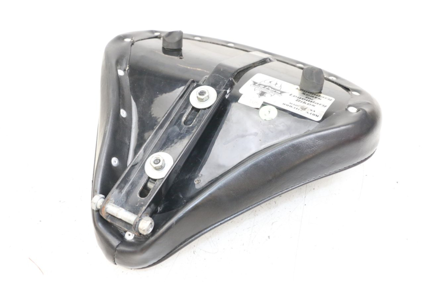 photo de FRONT SEAT HARLEY DAVIDSON SPORTSTER XL CUSTOM 1200 (2003 - 2004)