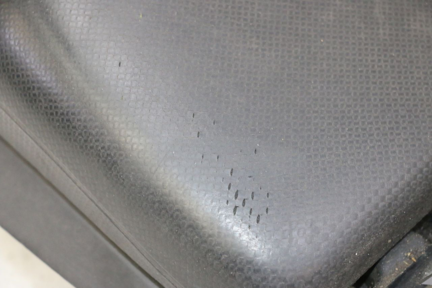 photo de FRONT SEAT APRILIA SR R 2T LC 50 (2018 - 2021)