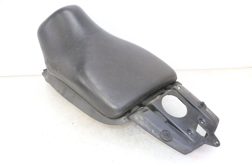 photo de FRONT SEAT APRILIA SR R 2T LC 50 (2018 - 2021)
