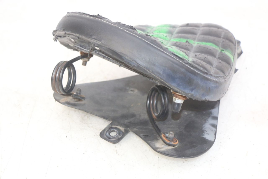 photo de FRONT SEAT DAELIM VL DAYSTAR 125 (2000 - 2011)
