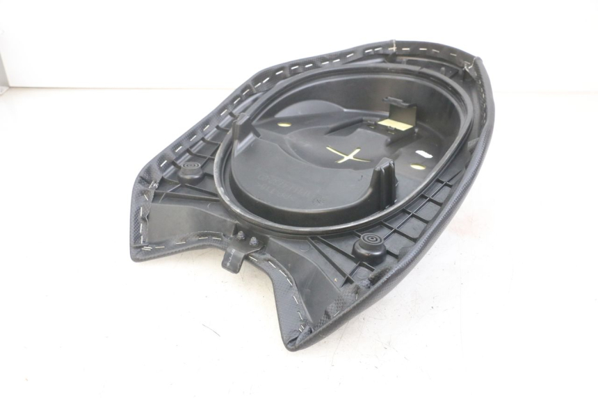 photo de FRONT SEAT YAMAHA AEROX 2T 50 (2013 - 2017)