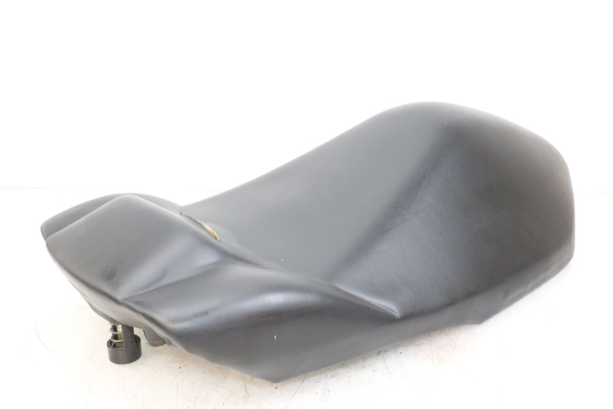 photo de FRONT SEAT YAMAHA YP MAJESTY 125 (2002 - 2006)