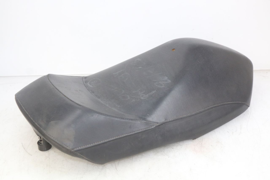 photo de FRONT SEAT YAMAHA YP MAJESTY 125 (2007 - 2010)