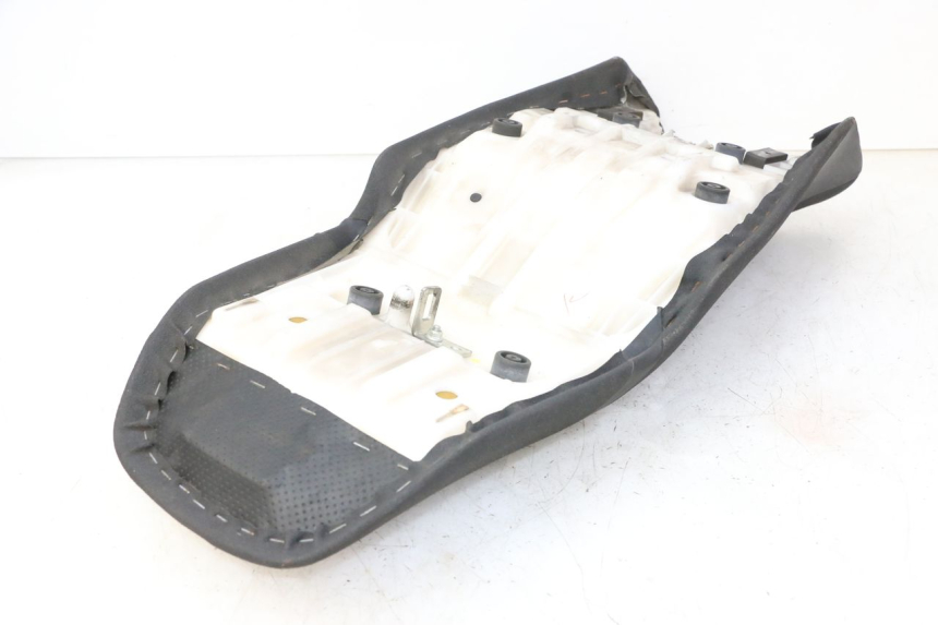 photo de SEAT YAMAHA FZ6 FAZER S2 600 (2007 - 2011)
