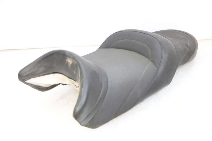 photo de SEAT YAMAHA FZ6 N FAZER 600 (2004 - 2006)