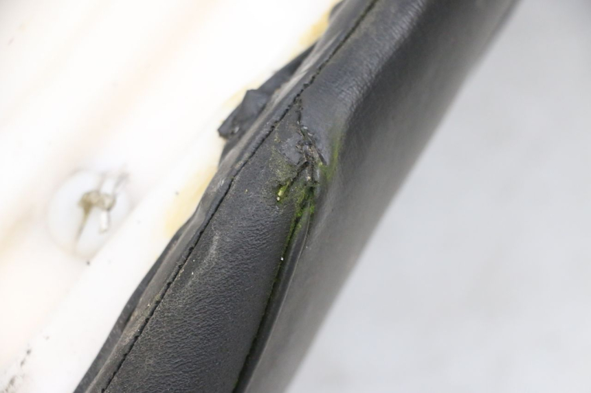 photo de SEAT YAMAHA FZ6 N FAZER 600 (2004 - 2006)