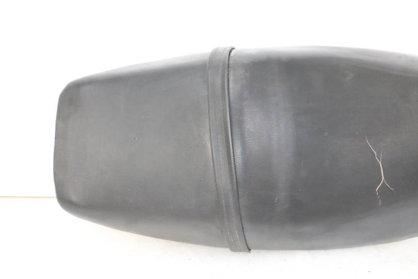 photo de Saddle HYOSUNG GF 125 (2001 - 2005)