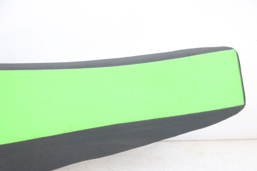 photo de SEAT KAWASAKI KXF KX-F 250 (2017 - 2019) - Detailed visual inspection