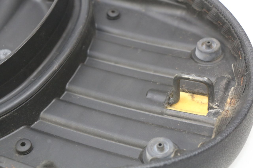 photo de SEAT PIAGGIO LIBERTY IGET 4T 50 (2015 - 2020) - Surface and material condition