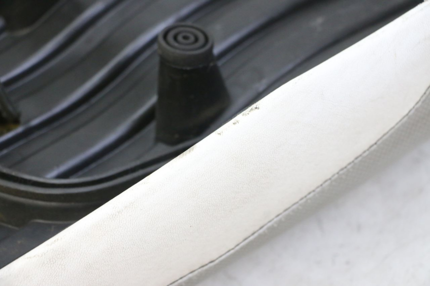 photo de SEAT MBK BOOSTER SPIRIT NAKED 50 (2004 - 2017)