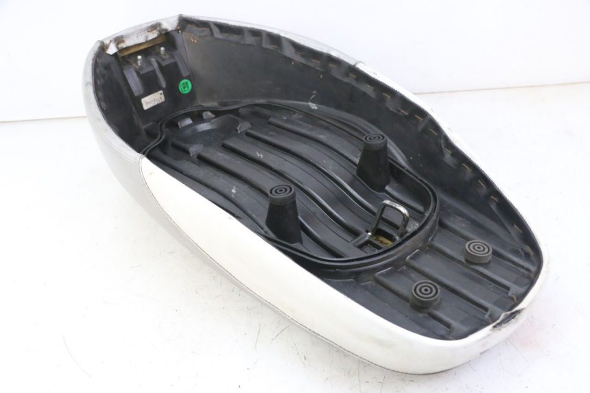 photo de SEAT MBK BOOSTER SPIRIT NAKED 50 (2004 - 2017)