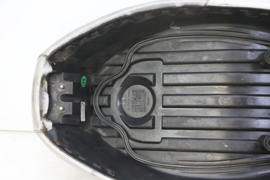 photo de SEAT MBK BOOSTER SPIRIT NAKED 50 (2004 - 2017)
