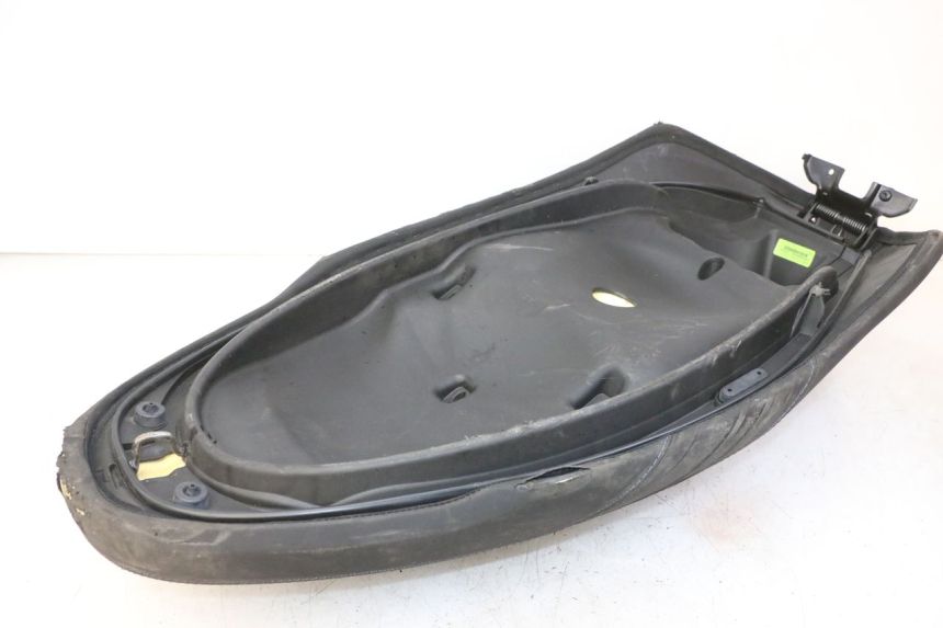 photo de SEAT PIAGGIO MP3 HPE 310 (2024 - 2025)