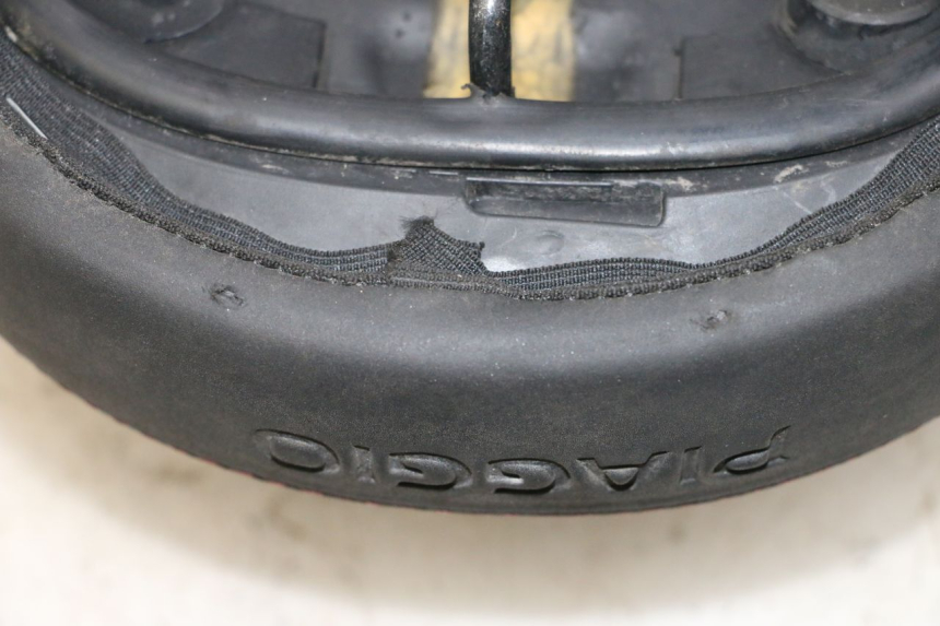 photo de SEAT PIAGGIO MP3 HPE 300 (2019 - 2026) - Technical close-up