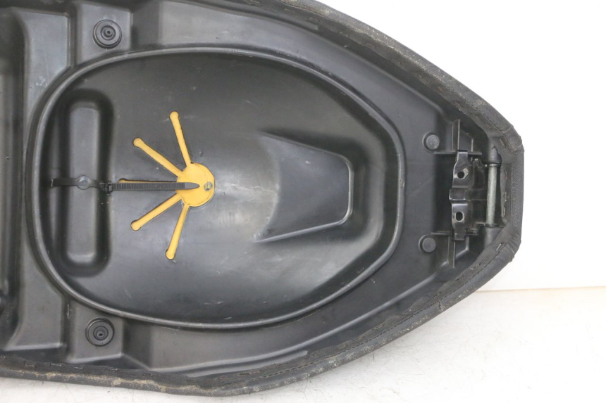 photo de SEAT PIAGGIO FLY 2T 50 (2004 - 2017)