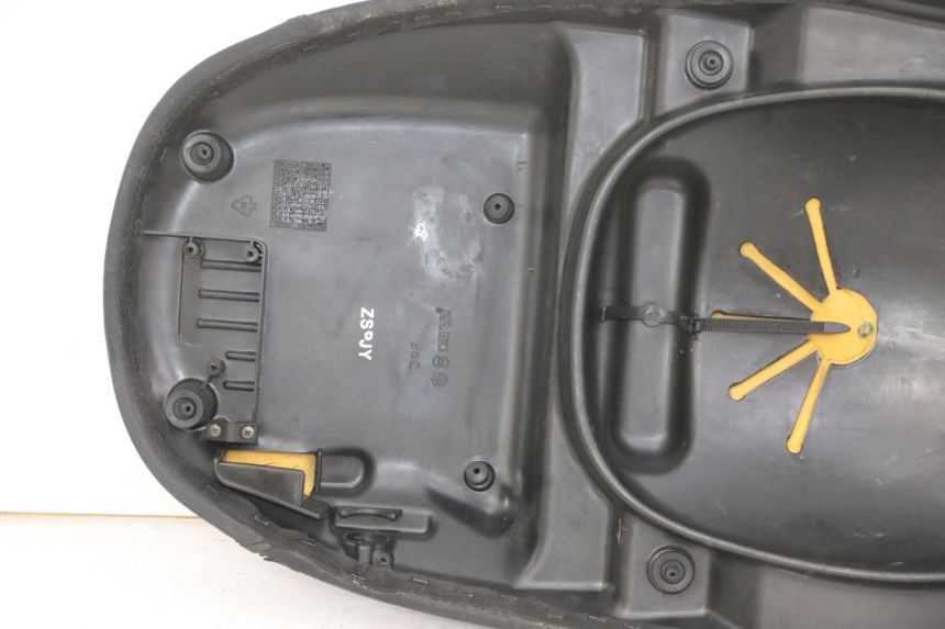 photo de SEAT PIAGGIO FLY 2T 50 (2004 - 2017)