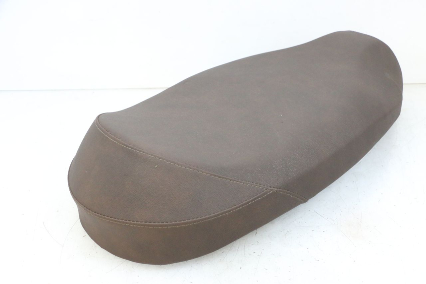 photo de SEAT EFUN PUSA 1 - Distinctive features