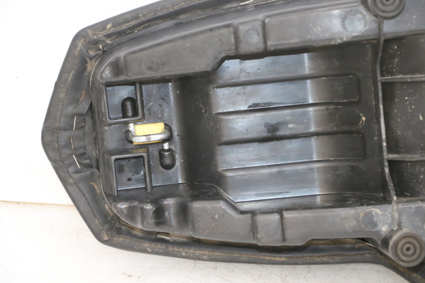 photo de SEAT YAMAHA TZR 50 (2008 - 2016) - High-resolution close-up