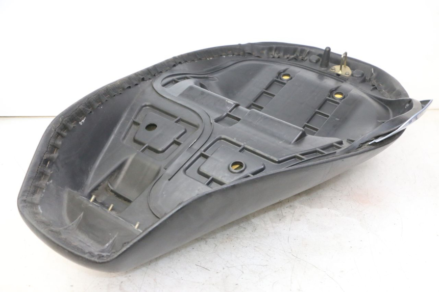 photo de SEAT SUZUKI UH BURGMAN 125 (2002 - 2006)