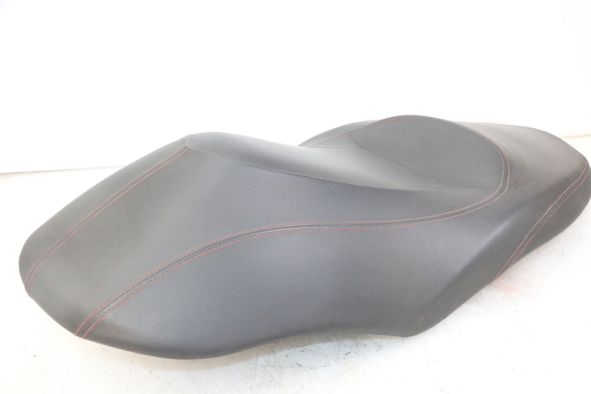 photo de SEAT YAMAHA X-MAX XMAX 125 (2010 - 2014)