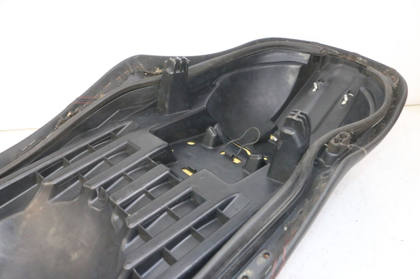 photo de SEAT YAMAHA X-MAX XMAX 125 (2010 - 2014)