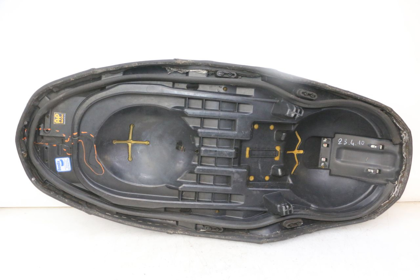 photo de SEAT YAMAHA X-MAX XMAX 125 (2010 - 2014)