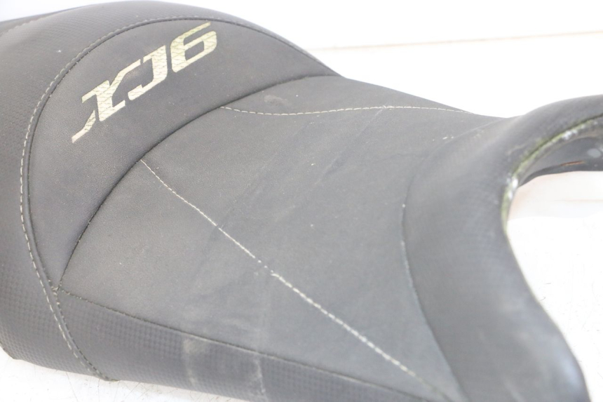 photo de SEAT YAMAHA XJ6 ABS 600 (2008 - 2016)