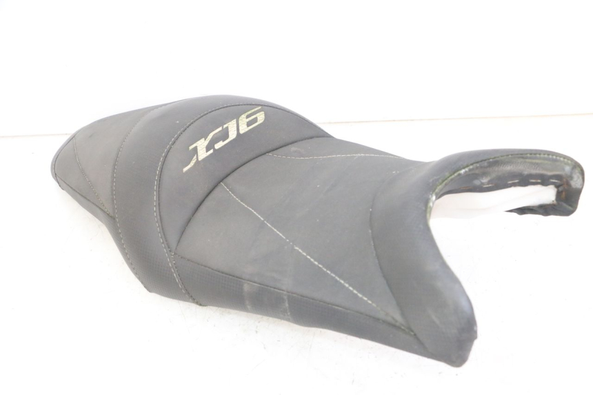 photo de SEAT YAMAHA XJ6 ABS 600 (2008 - 2016)