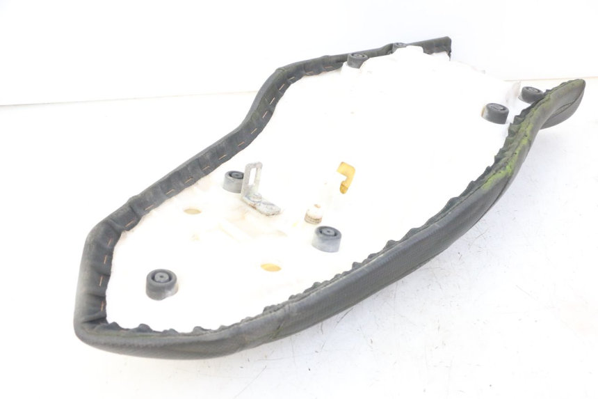 photo de SEAT YAMAHA XJ6 ABS 600 (2008 - 2016)