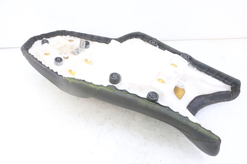photo de SEAT YAMAHA XJ6 ABS 600 (2008 - 2016)