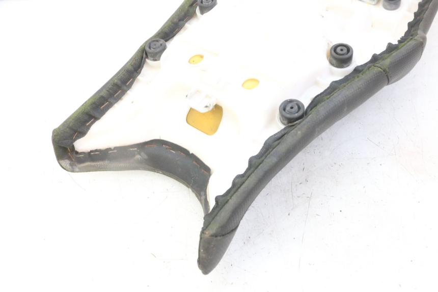 photo de SEAT YAMAHA XJ6 ABS 600 (2008 - 2016)