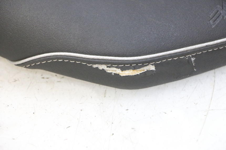 photo de SEAT YAMAHA XJ6 ABS 600 (2008 - 2016)