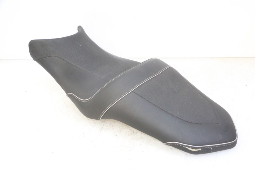 photo de SEAT YAMAHA XJ6 ABS 600 (2008 - 2016)