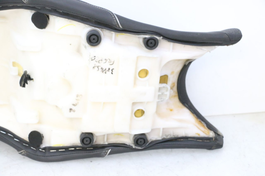 photo de SEAT YAMAHA XJ6 ABS 600 (2008 - 2016)
