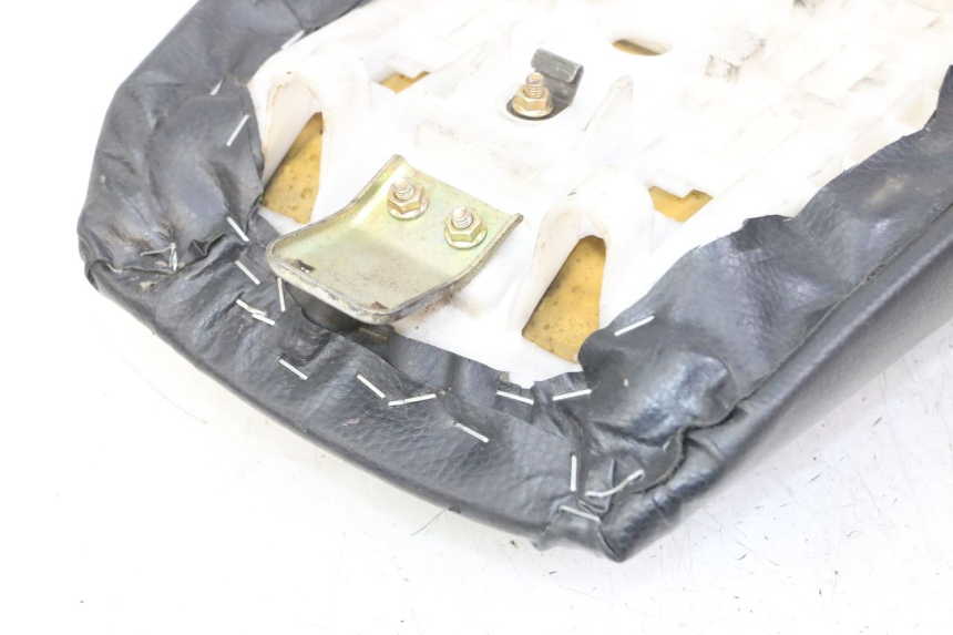 photo de SEAT YAMAHA FZS FAZER 600 (2001 - 2003)