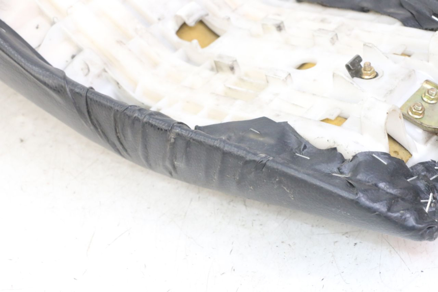 photo de SEAT YAMAHA FZS FAZER 600 (2001 - 2003)