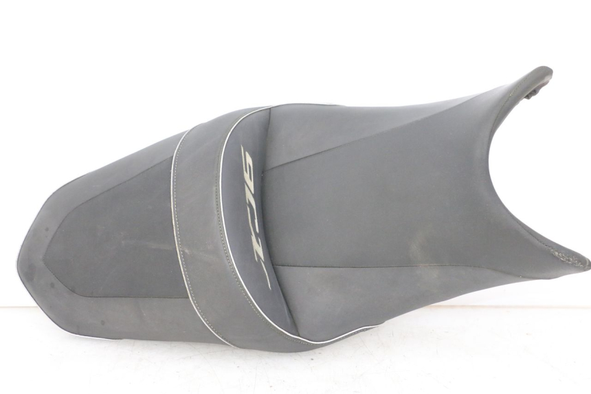 photo de SEAT YAMAHA XJ6 ABS 600 (2008 - 2016)