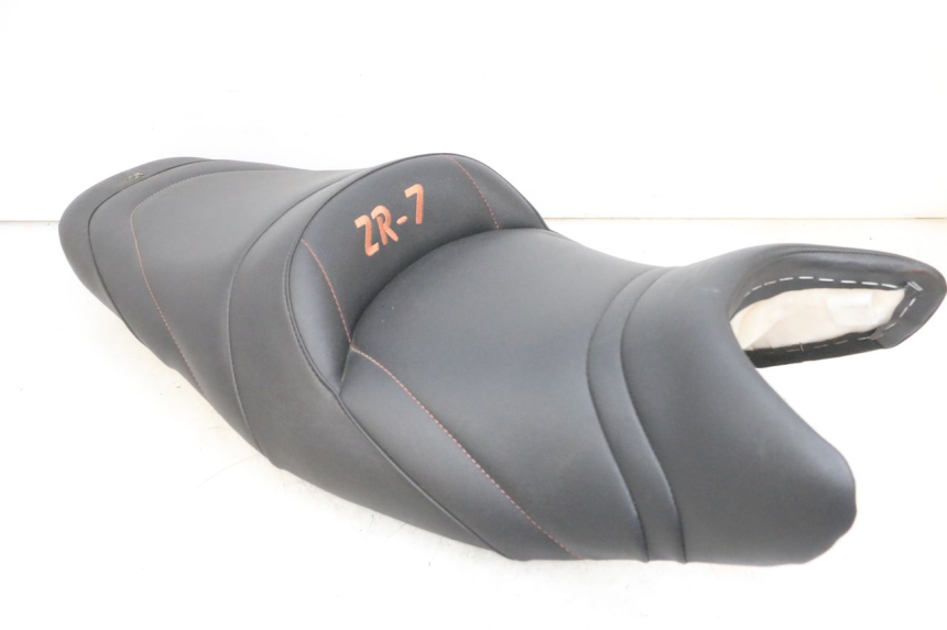 photo de SEAT KAWASAKI ZR 7 750 (1999 - 2001) - Checked used part